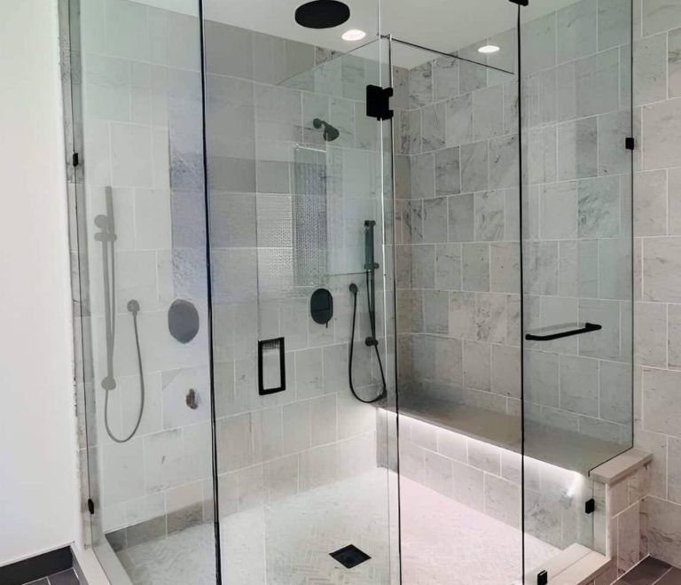 Fully_Custom_Glass_Shower_Door_Hinged_in_the_Middle_Seattle (1)